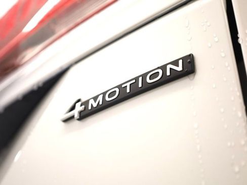 New 2026 Volkswagen Atlas SE image 38