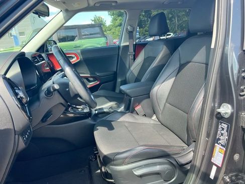 Used 2023 Kia Soul GT-Line FWD image 15