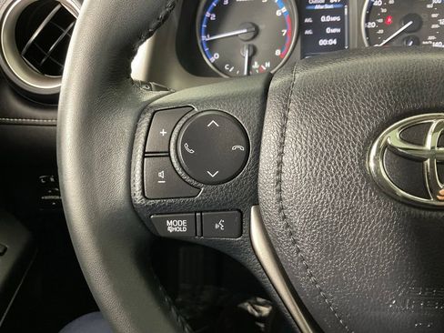 Used 2017 Toyota RAV4 XLE FWD image 24