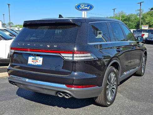 Certified 2023 Lincoln Aviator AWD w/ Premium Package image 6