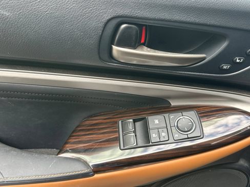 Used 2019 Lexus RC 300 w/ Premium Package RWD image 12