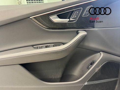 Used 2024 Audi Q7 3.0T Prestige AWD/4WD image 28