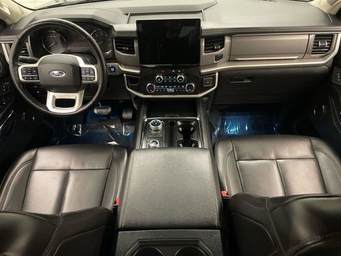 Used 2022 Ford Expedition Max XLT AWD/4WD image 14