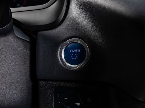 Used 2024 Toyota Sequoia Platinum image 23