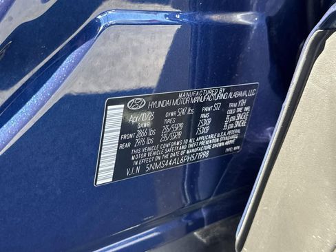 Used 2023 Hyundai Santa Fe Limited image 7