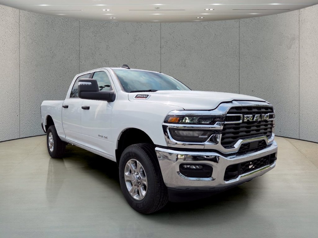 New 2026 RAM 2500 Big Horn AWD/4WD image 13