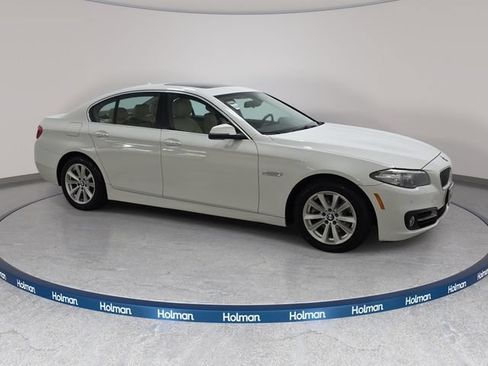 Used 2016 BMW 528i xDrive Sedan AWD/4WD image 4
