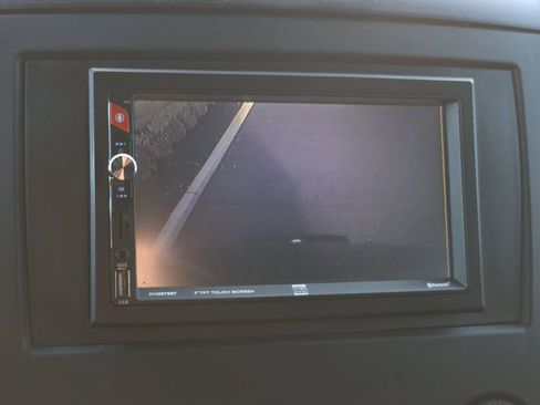 Used 2016 Mercedes-Benz Sprinter 3500 image 18