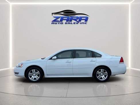 Used 2014 Chevrolet Impala LT w/ LT Sunroof Package FWD image 4