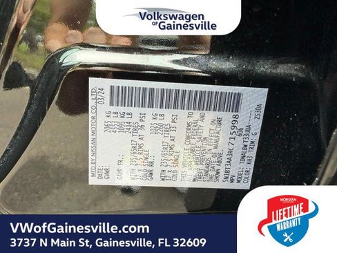 Used 2024 Nissan Rogue S FWD image 30