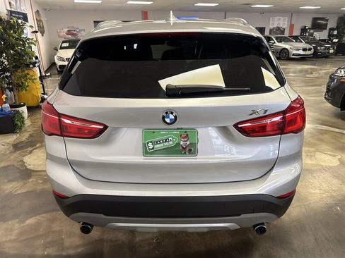Used 2017 BMW X1 xDrive28i AWD/4WD image 6