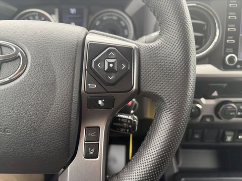 Used 2021 Toyota Tacoma SR5 image 19