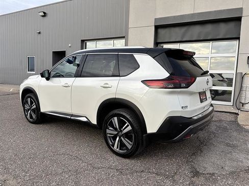 Used 2023 Nissan Rogue SL AWD/4WD image 1