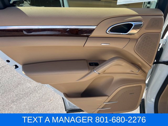 Used 2014 Porsche Cayenne S AWD/4WD image 34