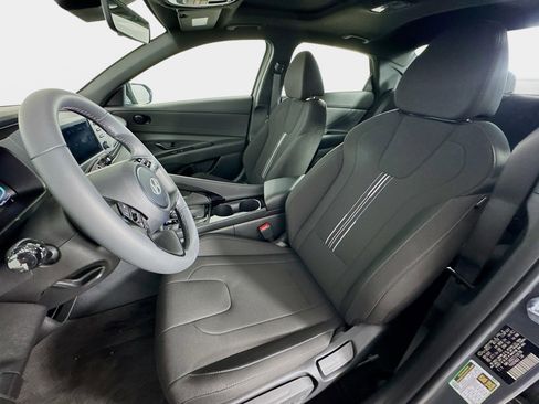 New 2026 Hyundai Elantra SEL Sport Premium image 11
