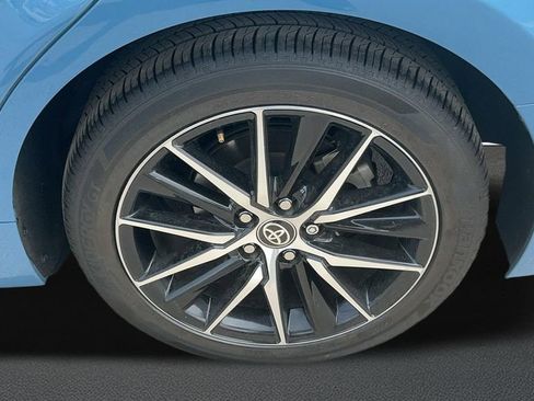 Used 2024 Toyota Camry SE w/ Convenience Package image 9