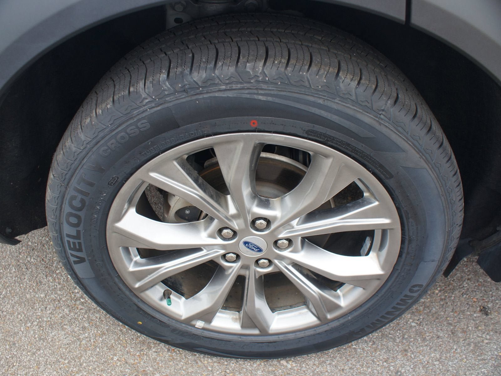 Used 2022 Ford Explorer XLT w/ Equipment Group 202A RWD image 27