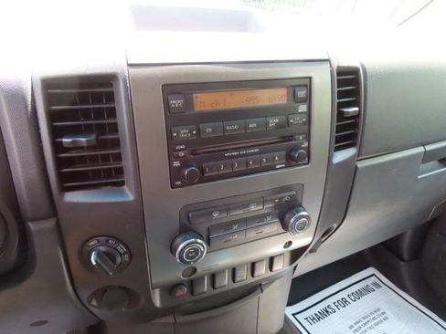 Used 2009 Nissan Titan SE w/ SE Drivers Convenience Pkg image 22