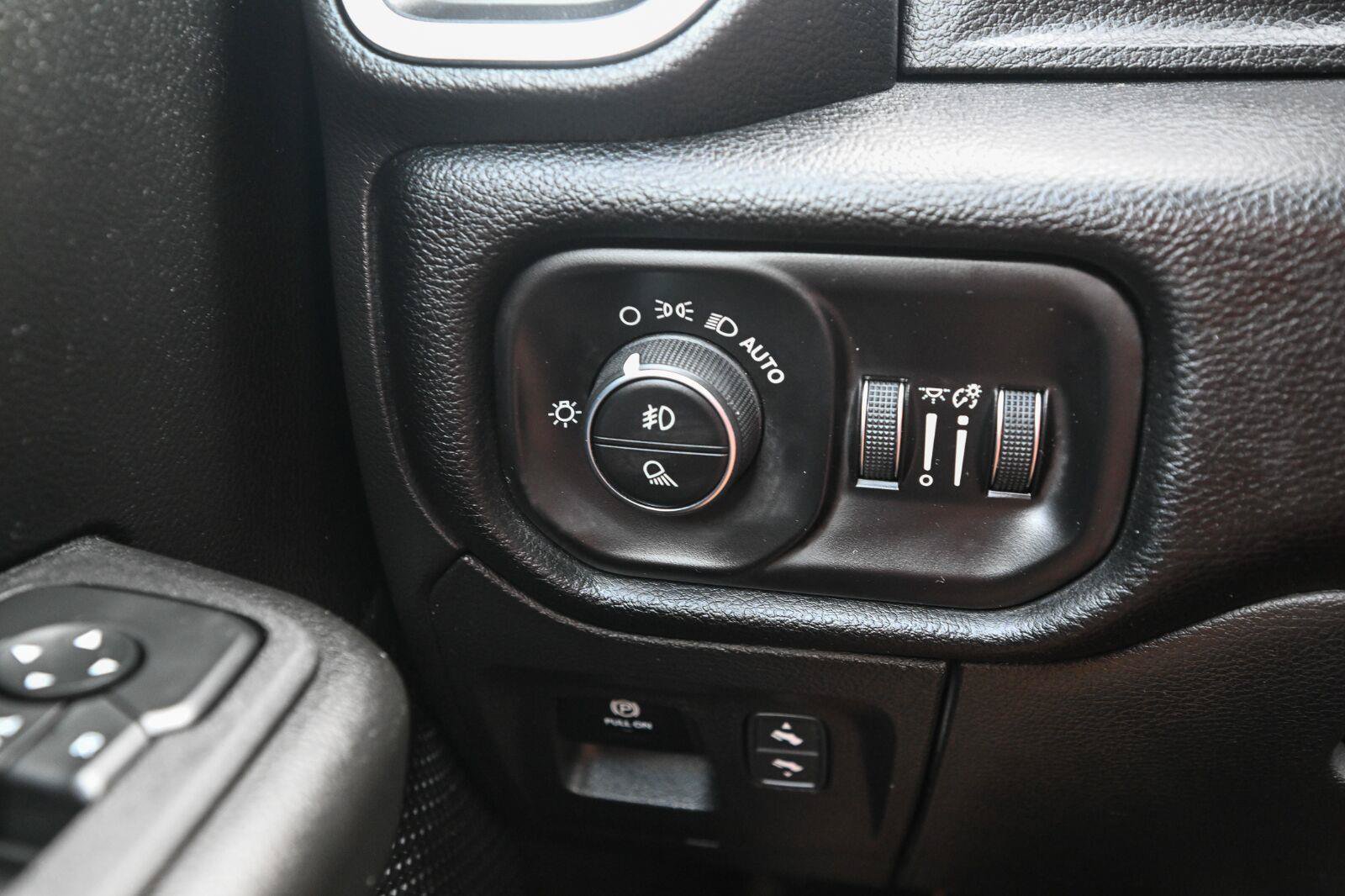 Used 2026 RAM 1500 Big Horn AWD/4WD image 40