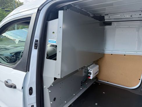Used 2020 Ford Transit Connect XL FWD image 3