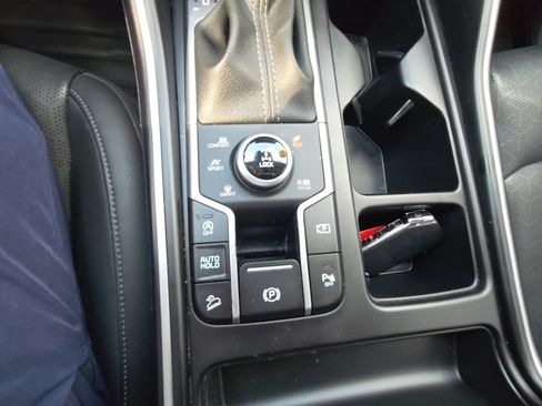 Used 2023 Kia Sorento X-Line EX AWD/4WD image 14