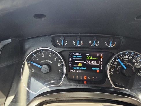 Used 2014 Ford F150 XLT w/ Equipment Group 302A Luxury AWD/4WD image 13