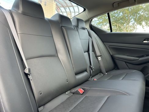 Used 2023 Nissan Altima 2.5 SL image 14