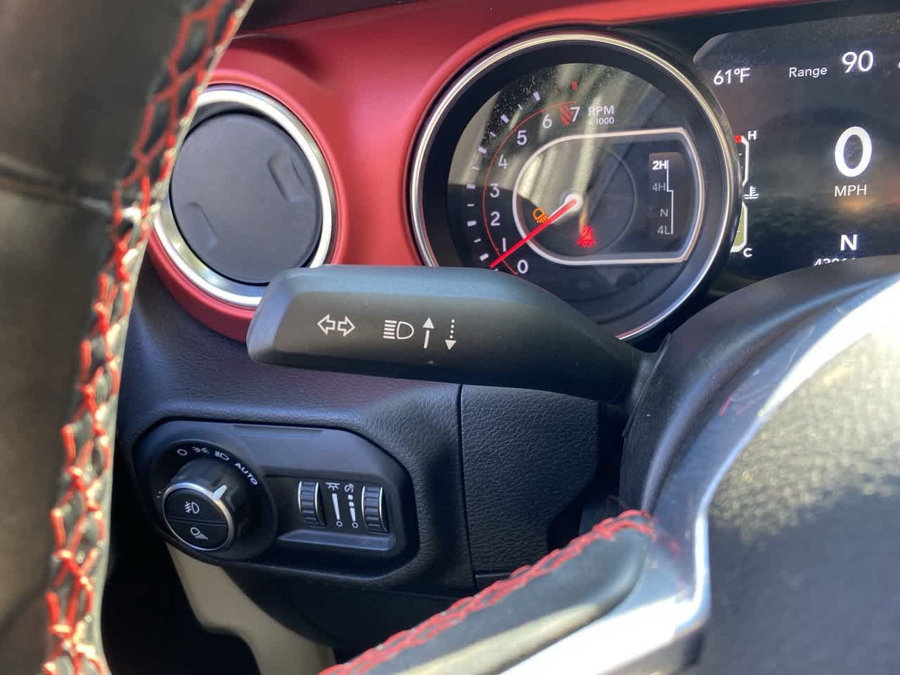 Used 2021 Jeep Gladiator Rubicon AWD/4WD image 23