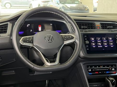 Used 2023 Volkswagen Tiguan SE R-Line FWD image 24