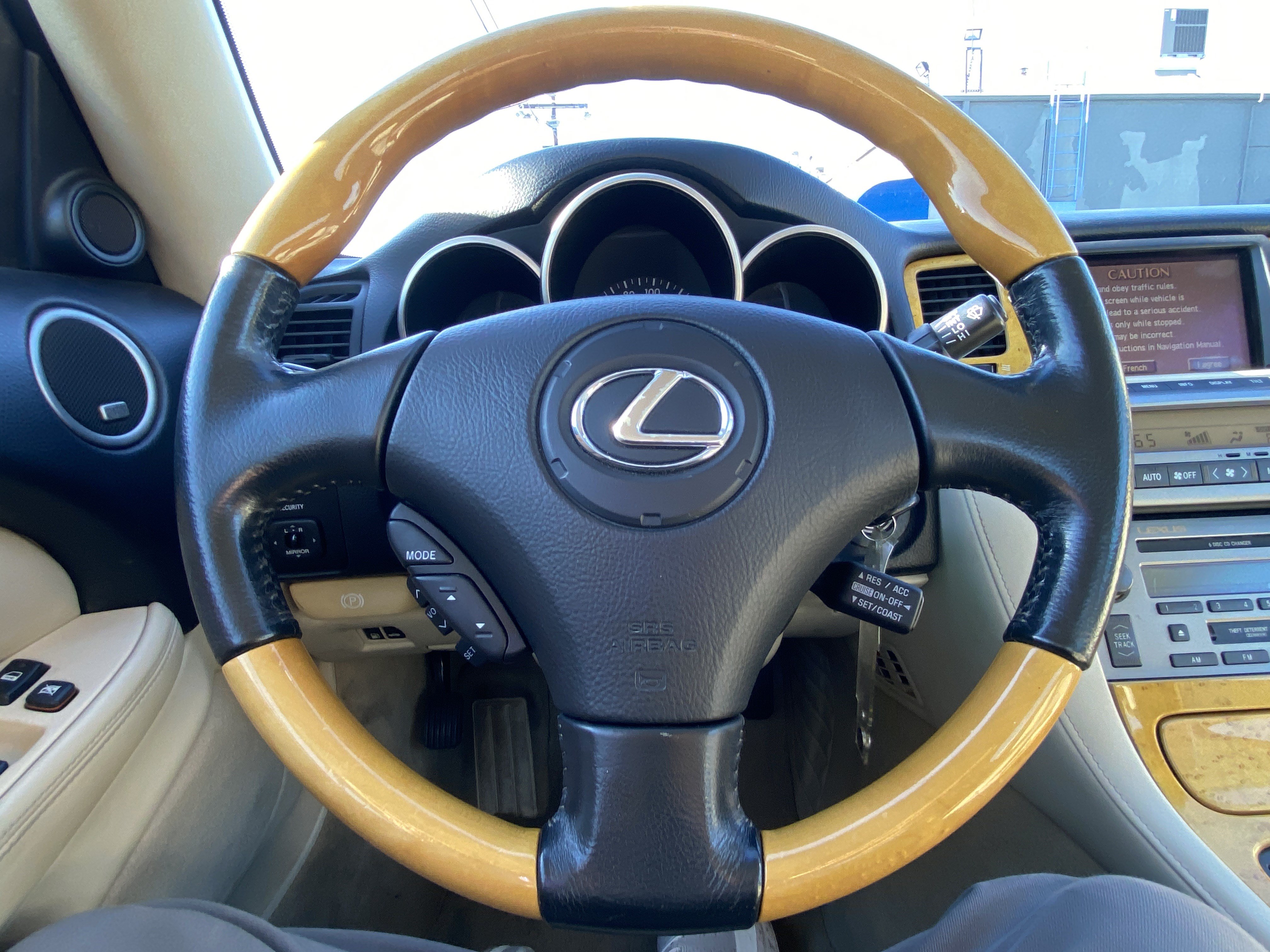 Used 2003 Lexus SC 430 Convertible RWD image 18