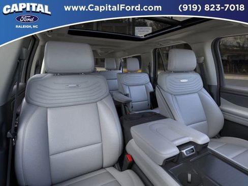 New 2025 Ford Expedition Max Platinum w/ Platinum Ultimate Package image 10