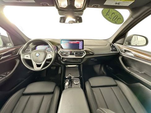 Used 2024 BMW X3 xDrive30i w/ Premium Essential Package image 3