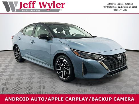 Used 2024 Nissan Sentra SR image 1