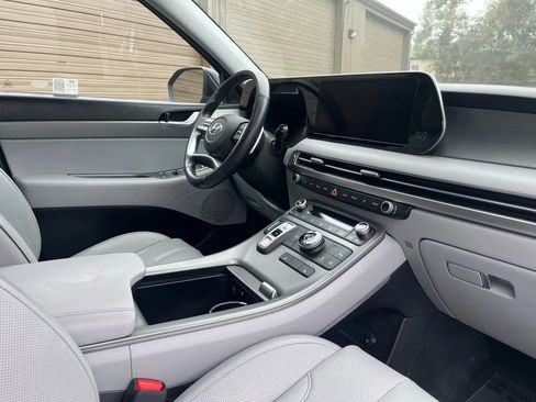 Used 2024 Hyundai Palisade SEL image 12