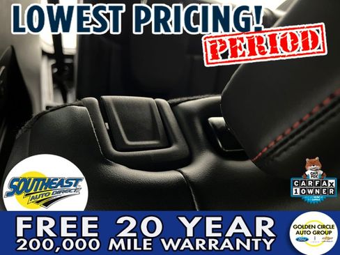 Used 2025 Ford Explorer ST-Line w/ ST-Line Street Pack image 19