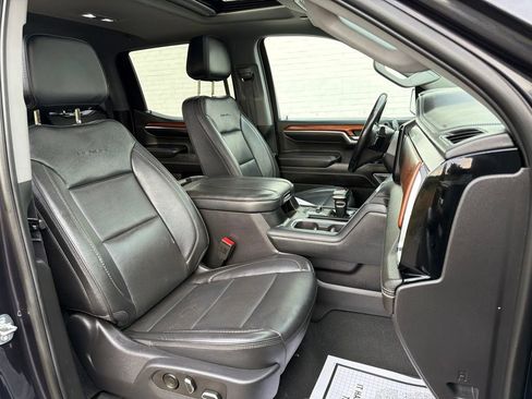 Used 2023 GMC Sierra 1500 Denali w/ Denali Reserve Package AWD/4WD image 14