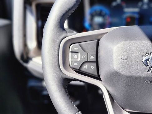 New 2025 Ford Bronco Outer Banks w/ Sasquatch Package image 28