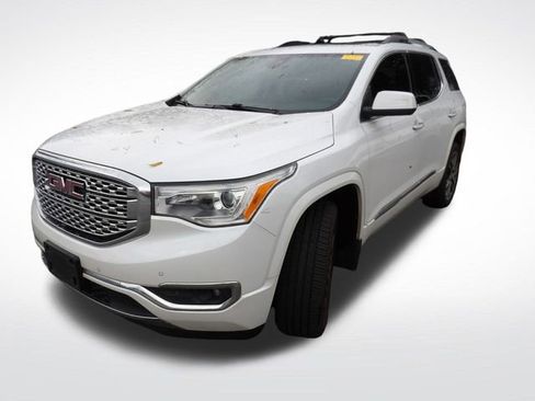 Used 2019 GMC Acadia Denali image 16