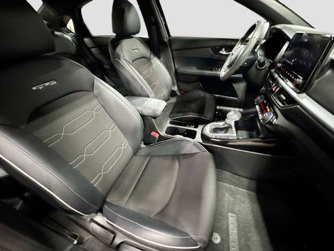 Used 2023 Kia Forte GT-Line w/ GT-Line Premium Package FWD image 28