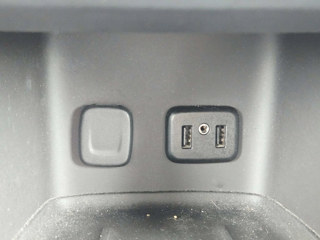 Used 2019 GMC Acadia SLT FWD image 30
