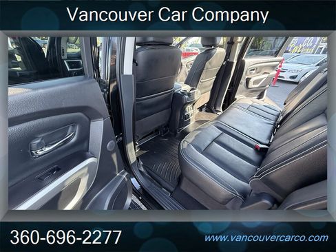 Used 2019 Nissan Titan PRO-4X w/ Pro-4x Convenience Package AWD/4WD image 14