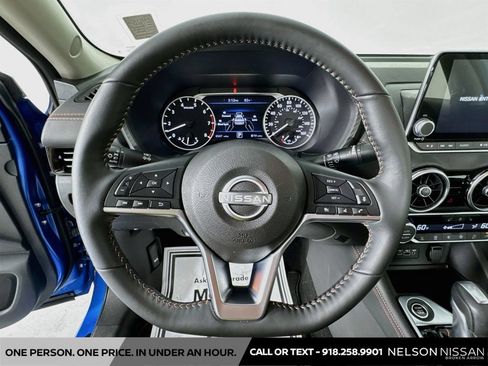 Certified 2025 Nissan Sentra SR w/ SR Premium Package FWD image 11
