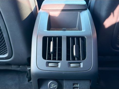 Used 2018 Volvo S90 T5 Momentum image 20