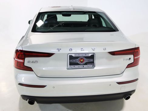 Used 2020 Volvo S60 T6 Momentum AWD/4WD image 26