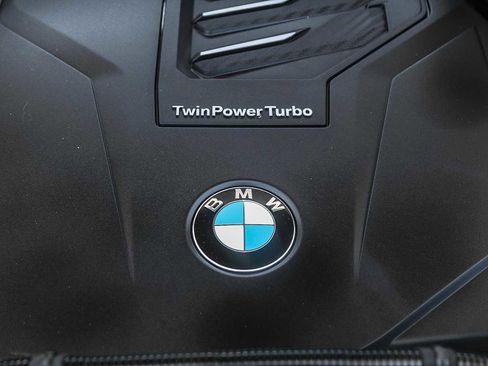 Used 2019 BMW X7 xDrive40i w/ Parking Assistance Package image 29