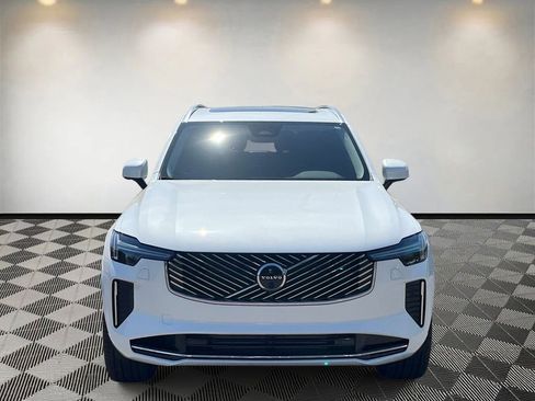 New 2026 Volvo XC90 T8 Plus w/ Protection Package Premier AWD/4WD image 8