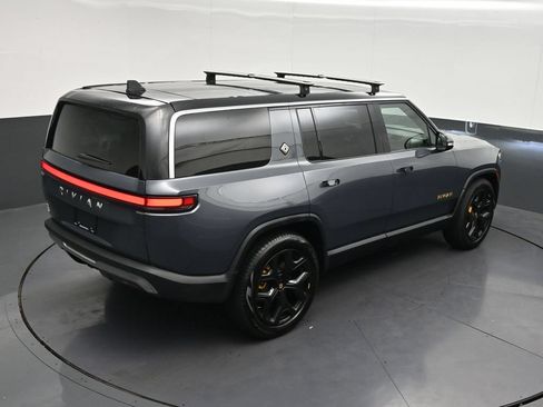 Used 2022 Rivian R1S Launch Edition Quad AWD/4WD image 20