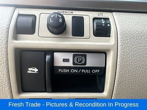 Used 2013 Subaru Outback 2.5i Premium AWD/4WD image 16