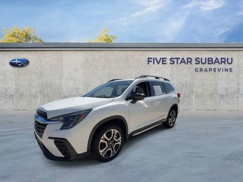 Used 2025 Subaru Ascent Limited image 4