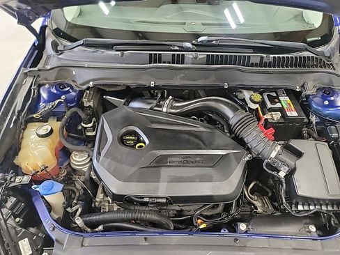 Used 2013 Ford Fusion SE image 26